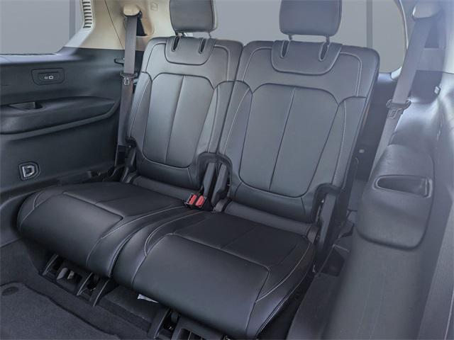 used 2021 Jeep Grand Cherokee L car, priced at $25,571