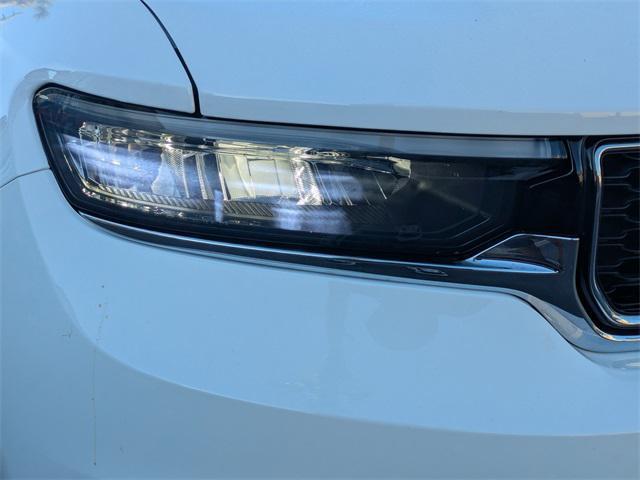 used 2021 Jeep Grand Cherokee L car, priced at $25,571