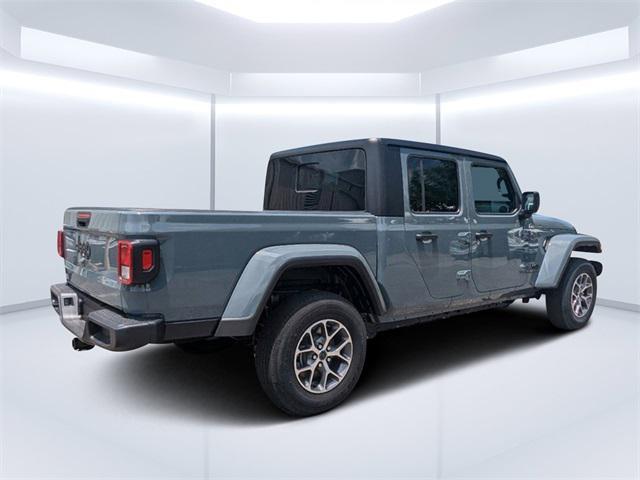 new 2024 Jeep Gladiator car, priced at $48,372