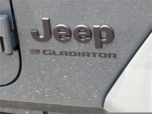 new 2024 Jeep Gladiator car, priced at $48,372