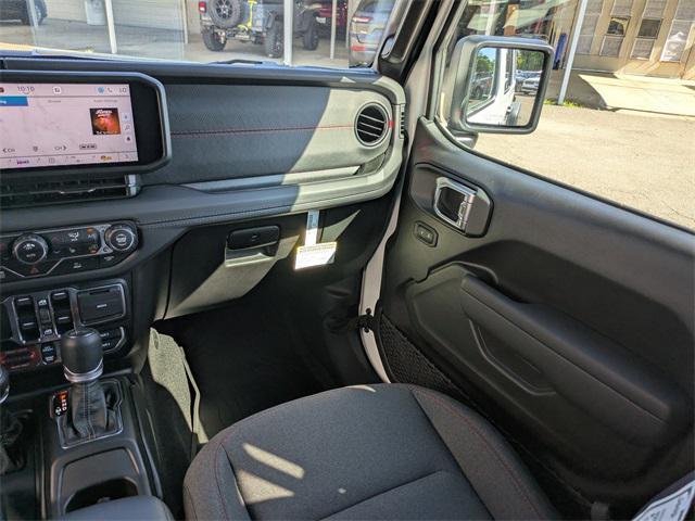 new 2025 Jeep Wrangler car, priced at $55,600