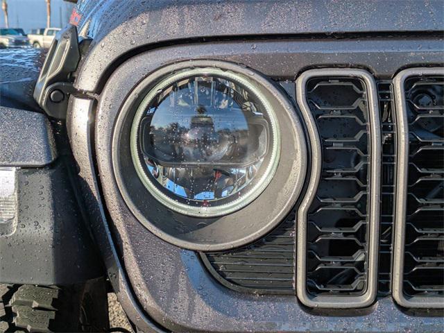 new 2025 Jeep Gladiator car, priced at $52,745