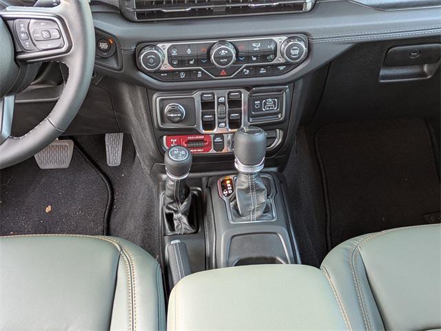 new 2025 Jeep Gladiator car, priced at $52,745