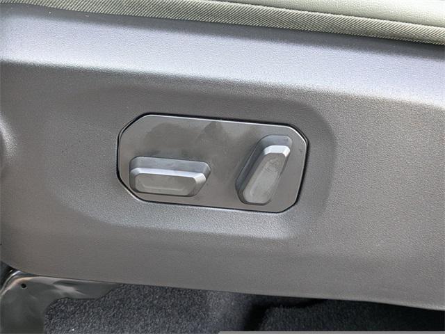 new 2025 Jeep Gladiator car, priced at $52,745