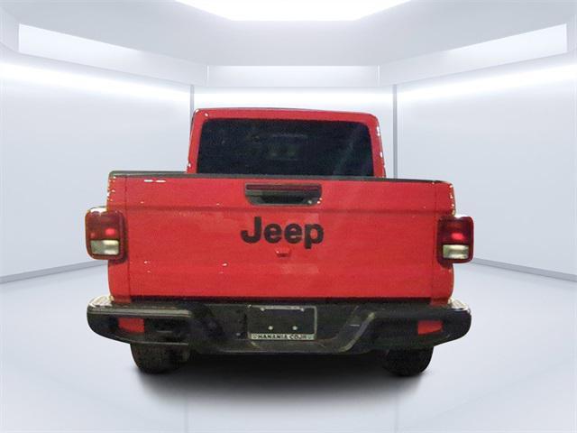 new 2025 Jeep Gladiator car, priced at $45,235