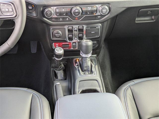 new 2025 Jeep Wrangler car, priced at $74,995