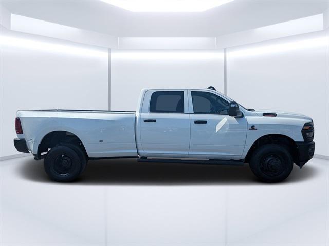 new 2025 Ram 3500 car, priced at $71,721