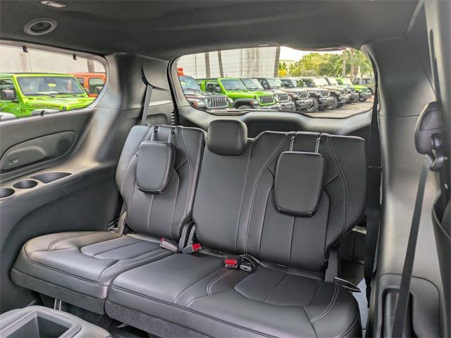new 2025 Chrysler Pacifica car, priced at $50,685