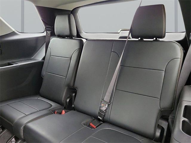 used 2019 Chevrolet Traverse car, priced at $22,999
