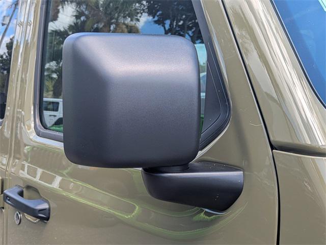 new 2025 Jeep Wrangler car, priced at $63,660