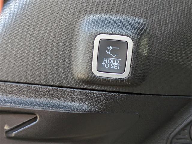 new 2025 Jeep Grand Cherokee car, priced at $41,495