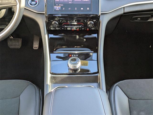 new 2025 Jeep Grand Cherokee car, priced at $41,495