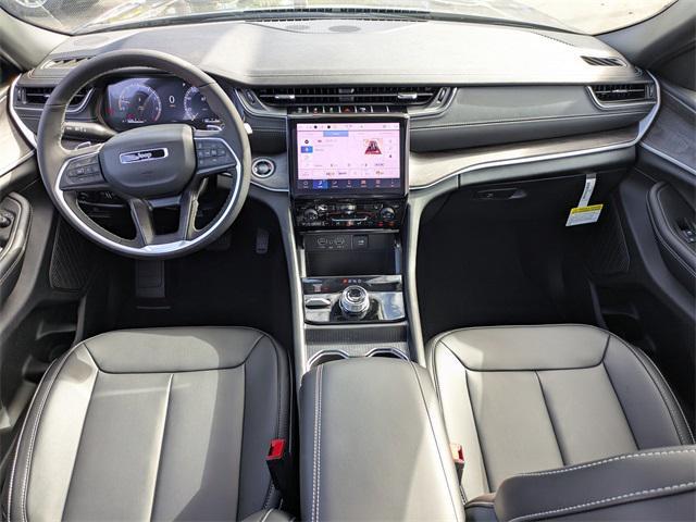 new 2025 Jeep Grand Cherokee L car, priced at $45,960