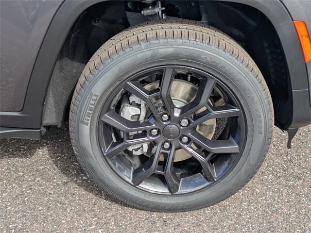 new 2025 Jeep Grand Cherokee L car, priced at $45,960