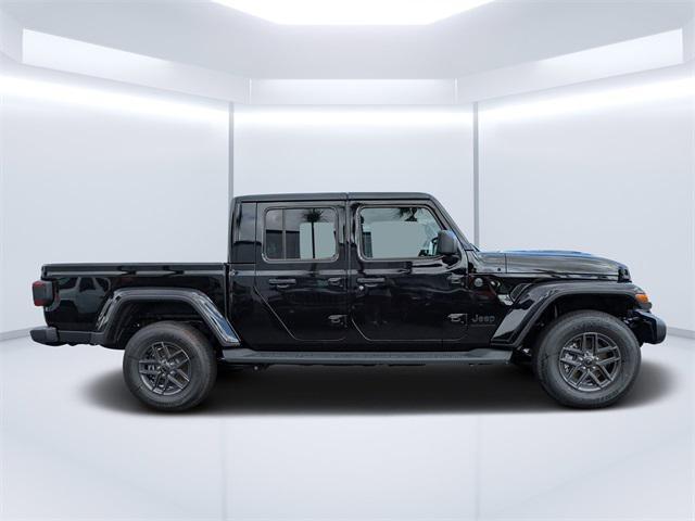 new 2025 Jeep Gladiator car, priced at $48,540