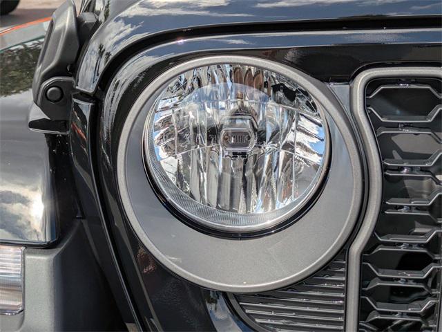 new 2025 Jeep Gladiator car, priced at $48,540