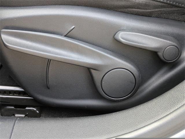 used 2022 Jeep Compass car, priced at $19,999