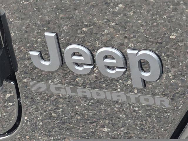 new 2024 Jeep Gladiator car, priced at $48,372