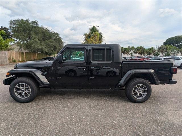 new 2024 Jeep Gladiator car, priced at $48,372