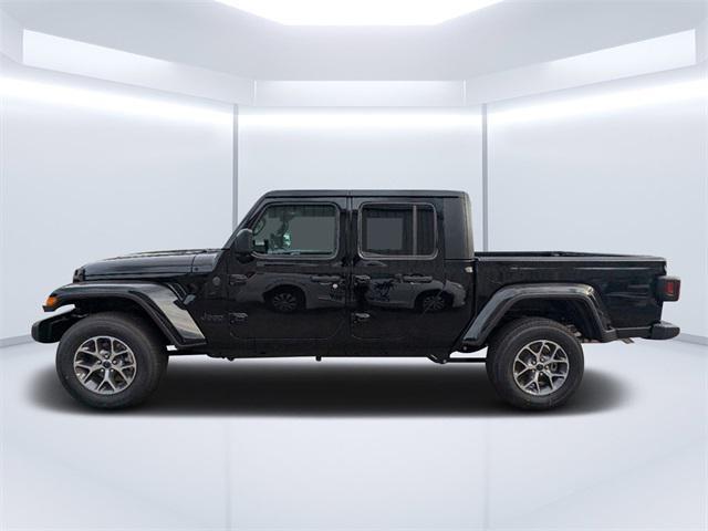 new 2024 Jeep Gladiator car, priced at $48,372