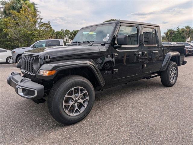 new 2024 Jeep Gladiator car, priced at $48,372