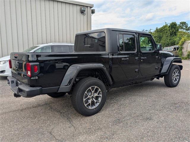 new 2024 Jeep Gladiator car, priced at $48,372