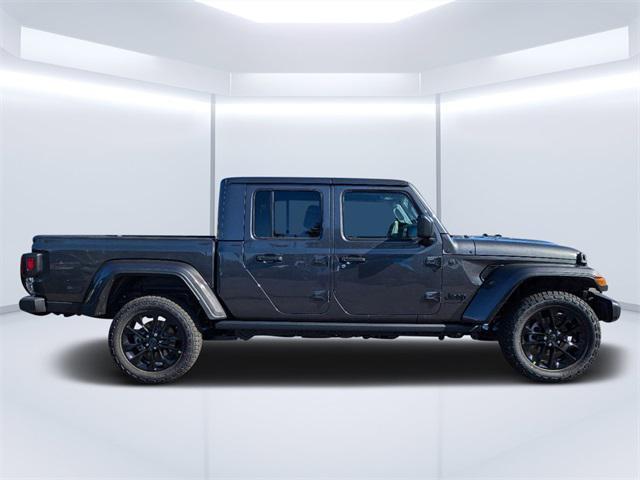 new 2025 Jeep Gladiator car, priced at $45,235