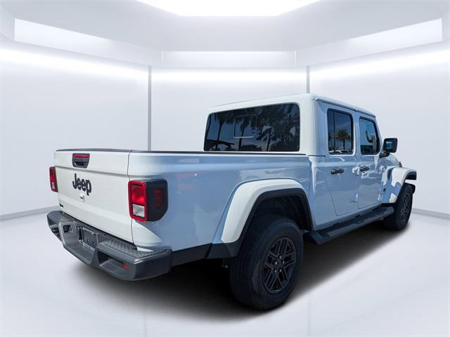 new 2025 Jeep Gladiator car, priced at $42,560