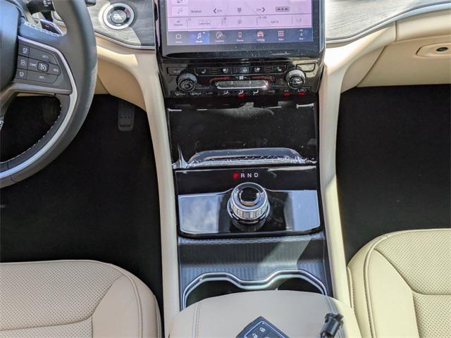 new 2025 Jeep Grand Cherokee car, priced at $44,360