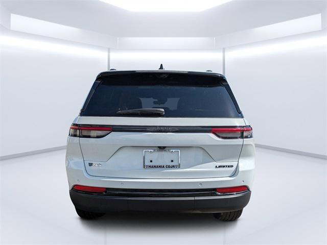 new 2025 Jeep Grand Cherokee car, priced at $44,360