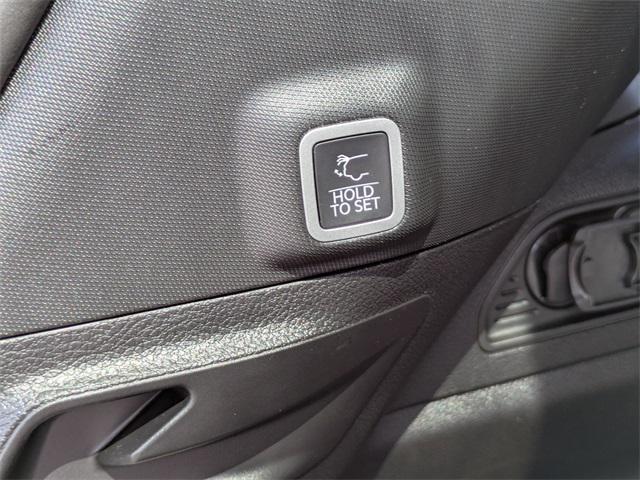 new 2025 Jeep Grand Cherokee car, priced at $44,360