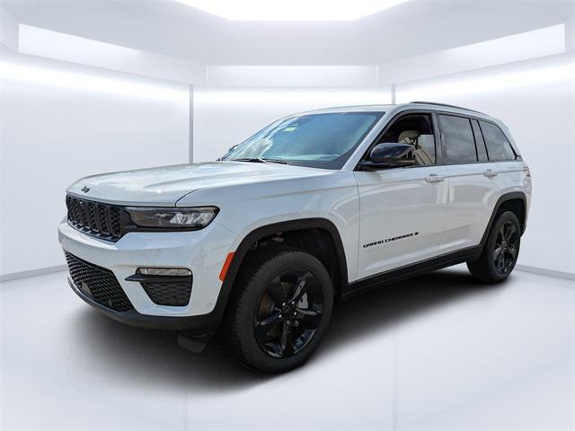 new 2025 Jeep Grand Cherokee car, priced at $44,360
