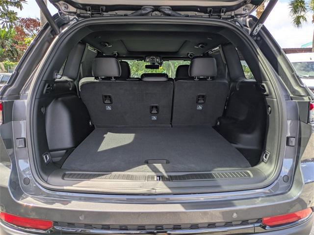 new 2025 Jeep Grand Cherokee car, priced at $57,530