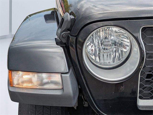 used 2022 Jeep Gladiator car, priced at $30,816
