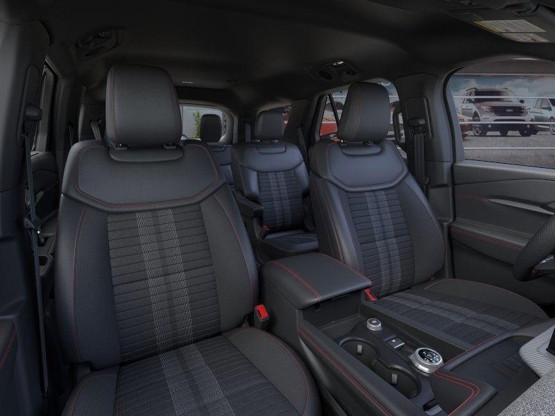 new 2025 Ford Explorer car, priced at $47,885