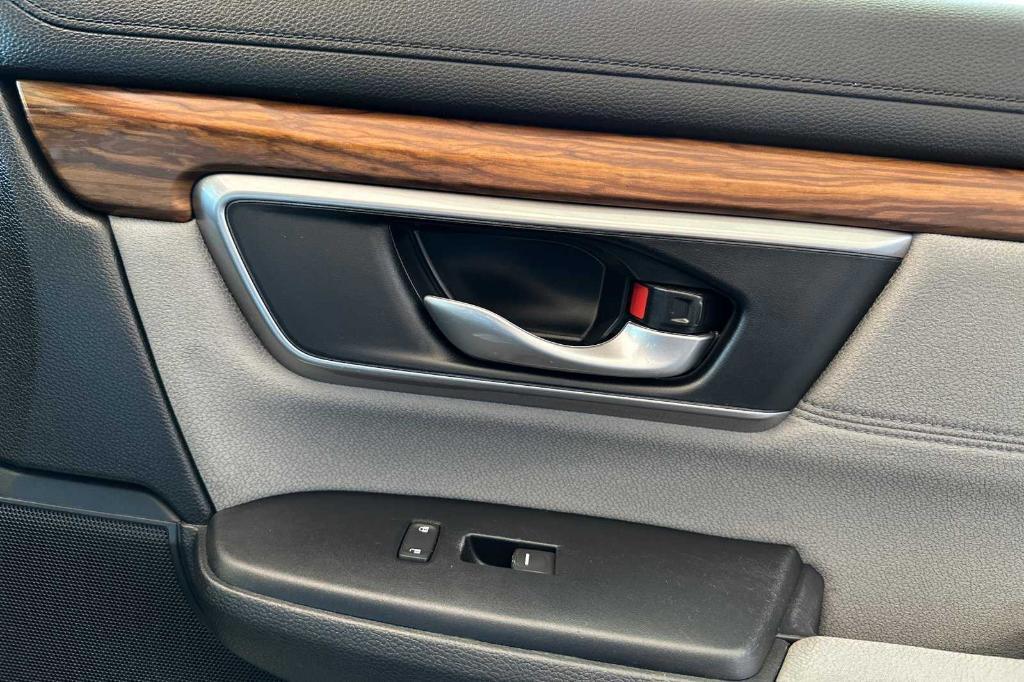 used 2022 Honda CR-V car, priced at $25,775