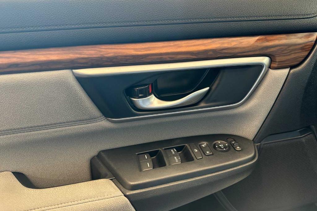 used 2022 Honda CR-V car, priced at $25,775