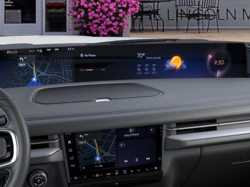 new 2025 Lincoln Navigator L car, priced at $106,157