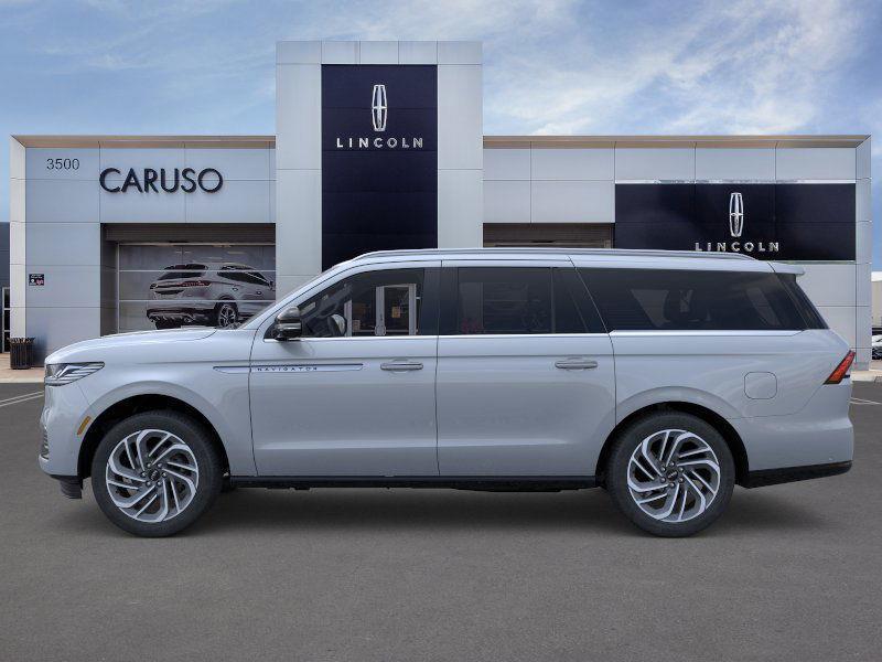 new 2025 Lincoln Navigator L car, priced at $105,437