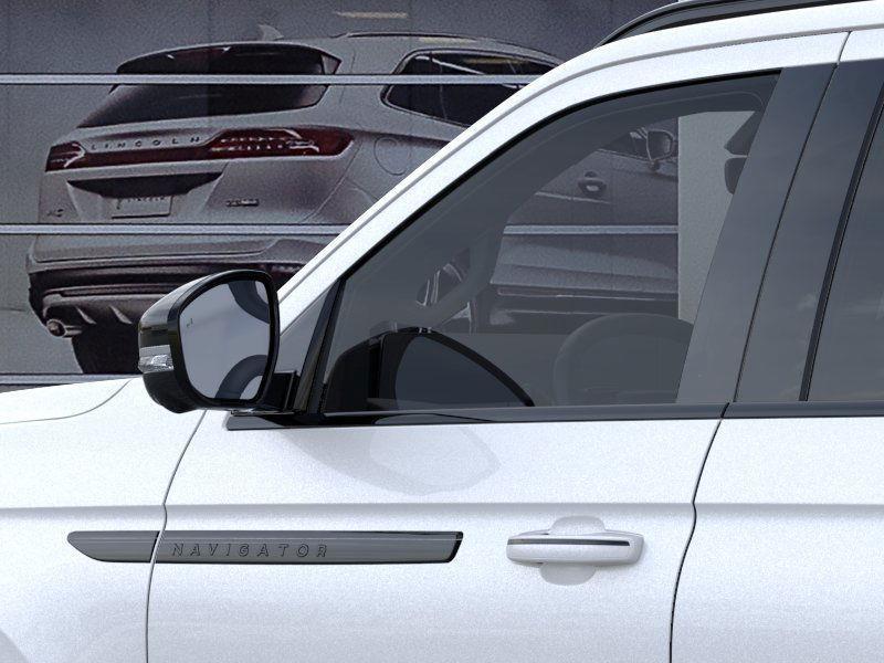 new 2025 Lincoln Navigator L car, priced at $108,797