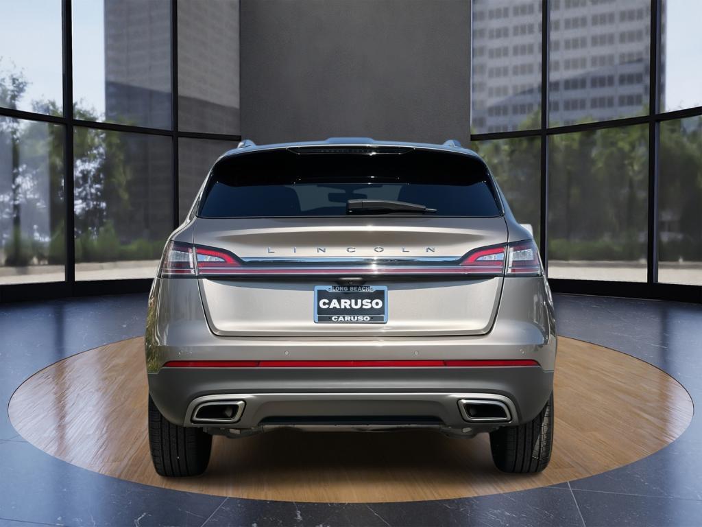 used 2021 Lincoln Nautilus car, priced at $23,775