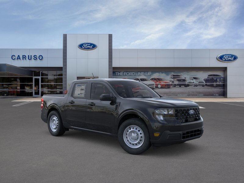 new 2025 Ford Maverick car