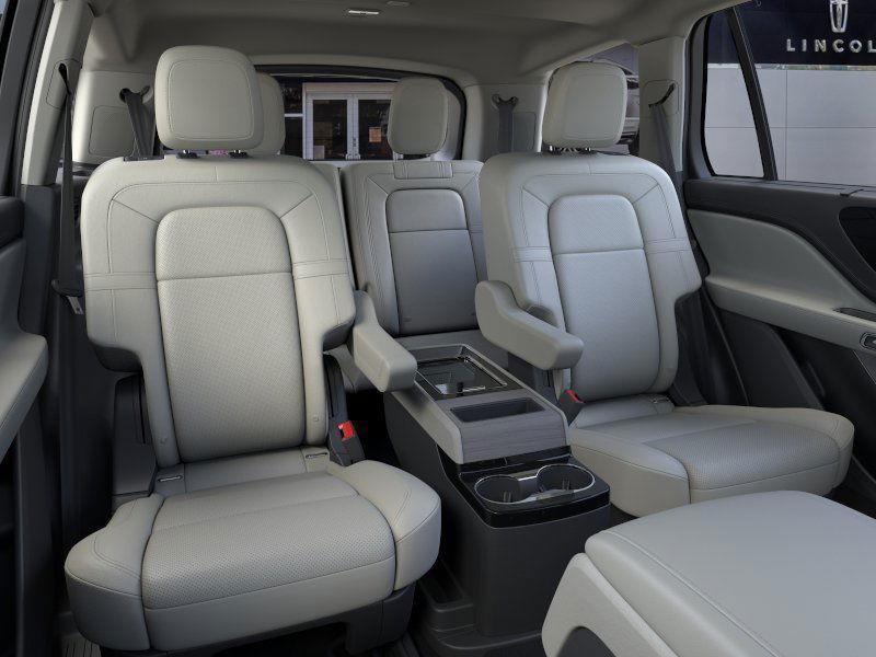 new 2025 Lincoln Aviator car, priced at $80,016