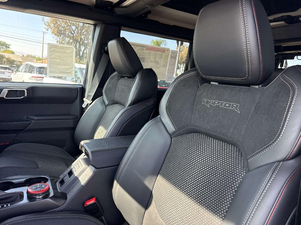 new 2025 Ford Bronco car