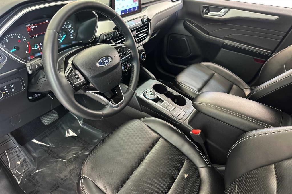 used 2022 Ford Escape car, priced at $21,875