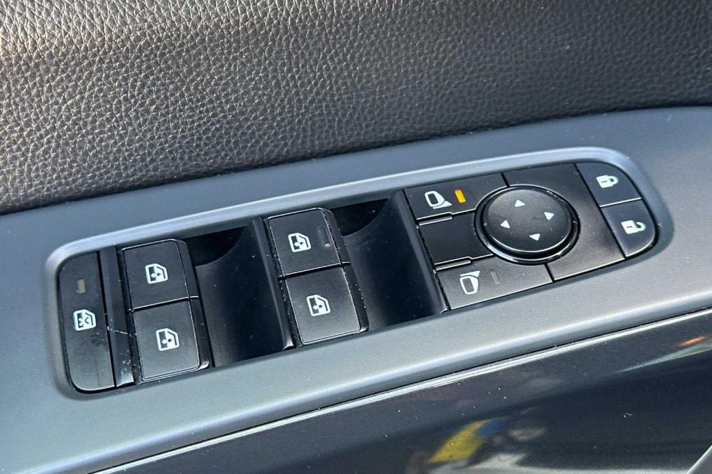 used 2023 Nissan Pathfinder car, priced at $29,275