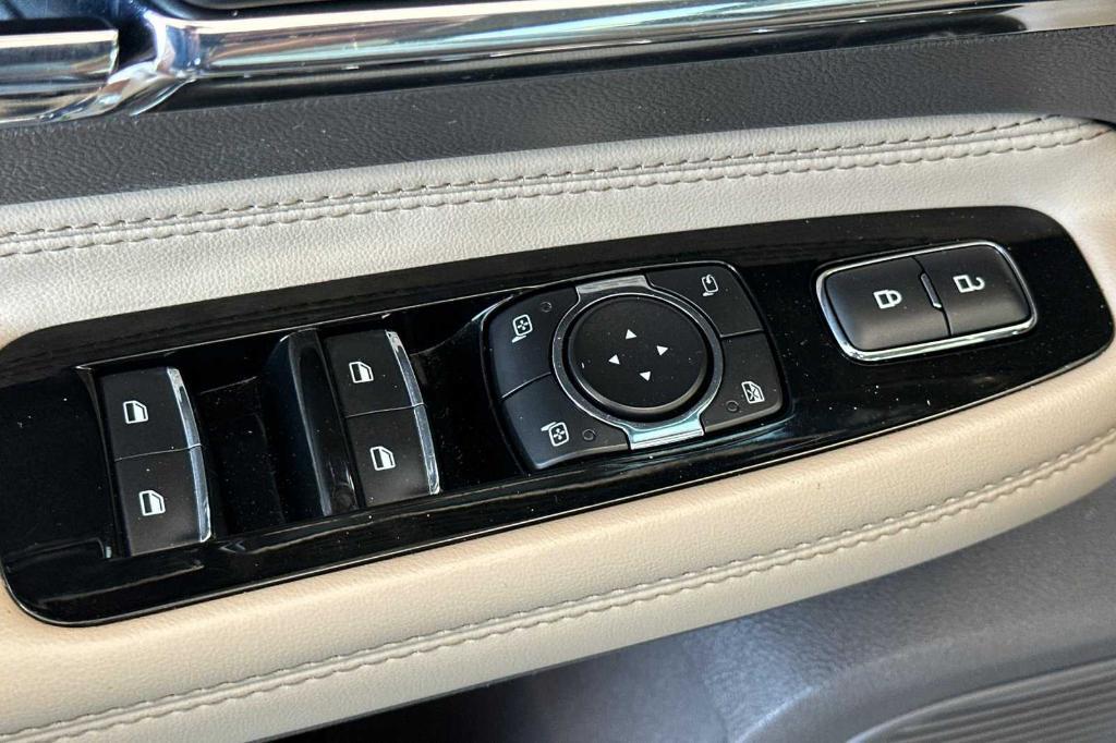 used 2022 Lincoln Corsair car, priced at $24,575