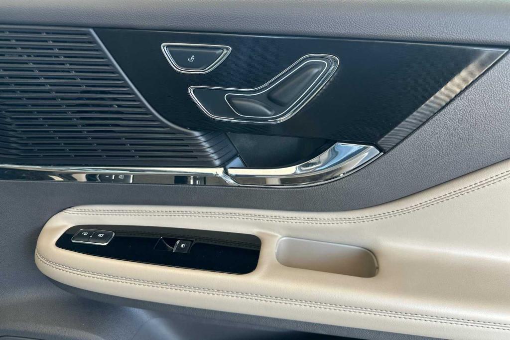 used 2022 Lincoln Corsair car, priced at $24,575