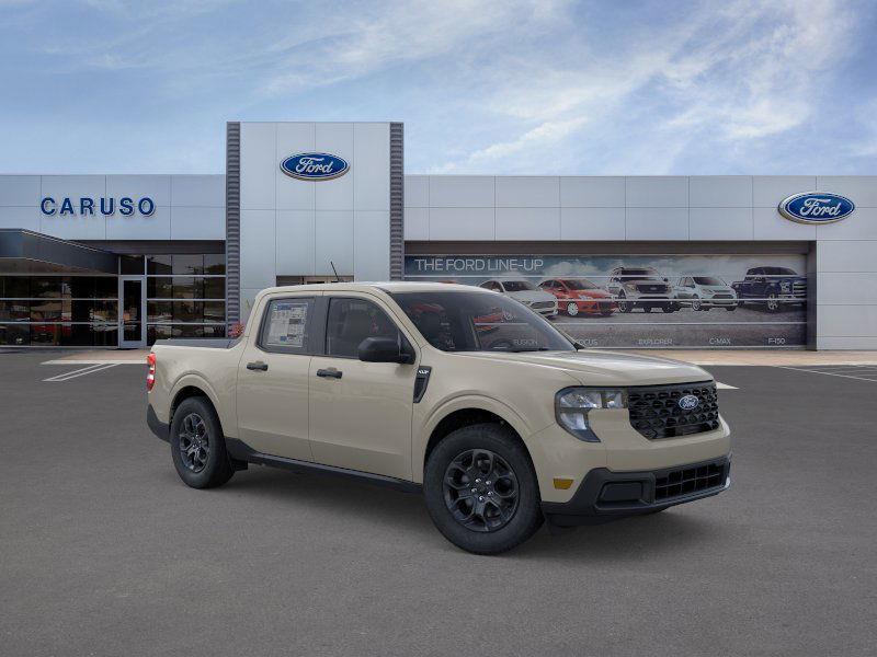 new 2025 Ford Maverick car