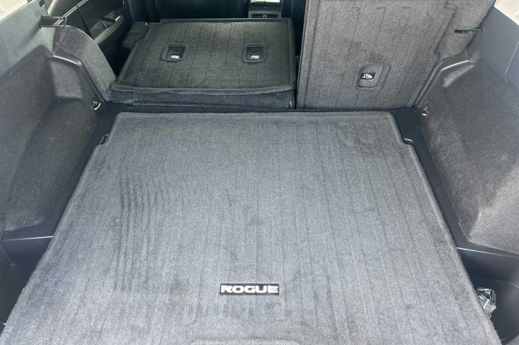 used 2023 Nissan Rogue car, priced at $21,875